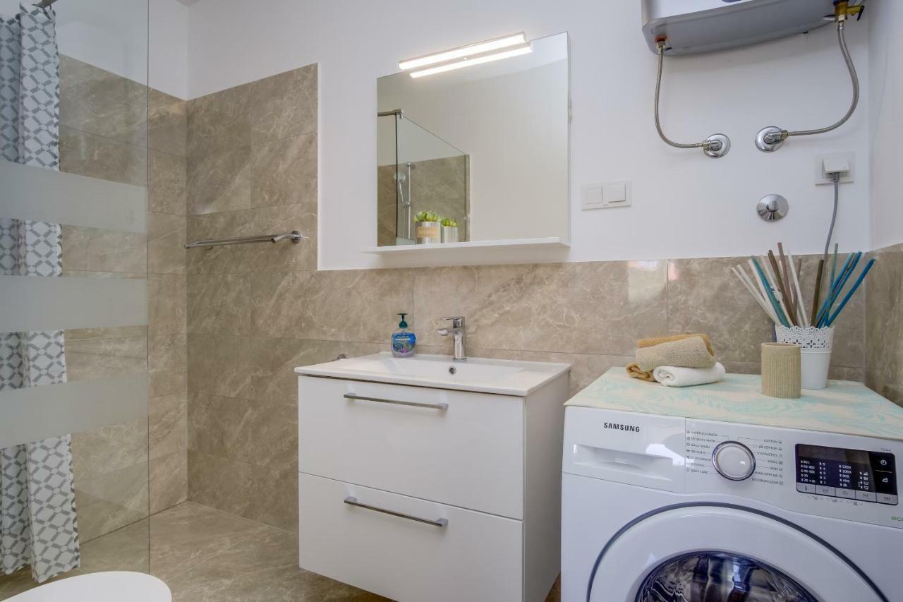 Apartman Filip Mali Lošinj Zewnętrze zdjęcie